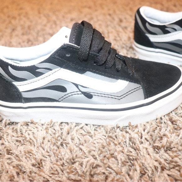 Black, white, & gray Vans - Picture 8 of 8